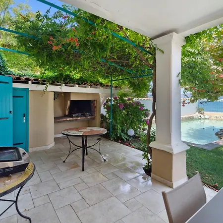 Villa La Desirade - Les Pieds Dans L'eau - La Bouillabaisse - St Tropez - 14 Personnes Saint-Tropez